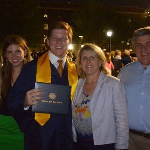 Meet your Posher, Bill